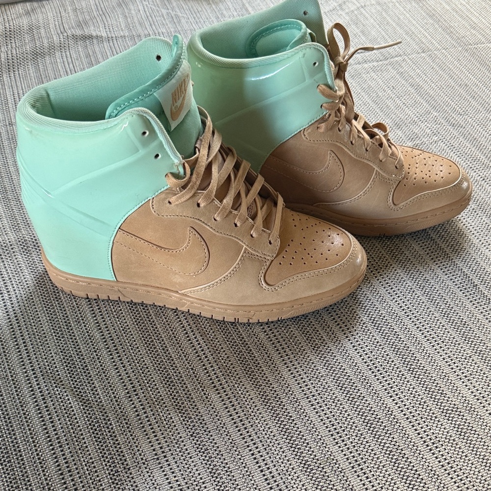 Rare Find!! Nike Women's Dunk Sky Hi VT Vachetta Tan and Arctic Green Sneakers